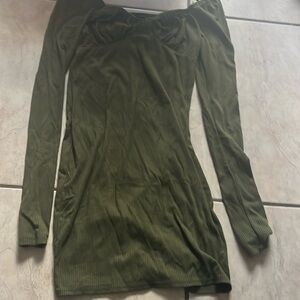 Well loved green short dress